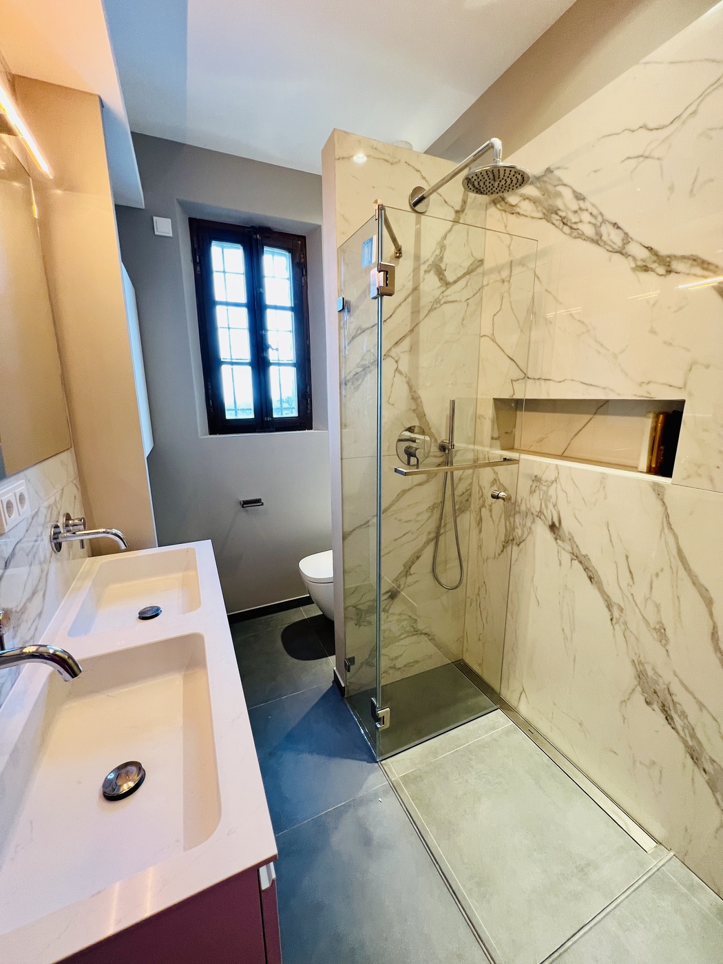 Master Bathroom 1 with shower